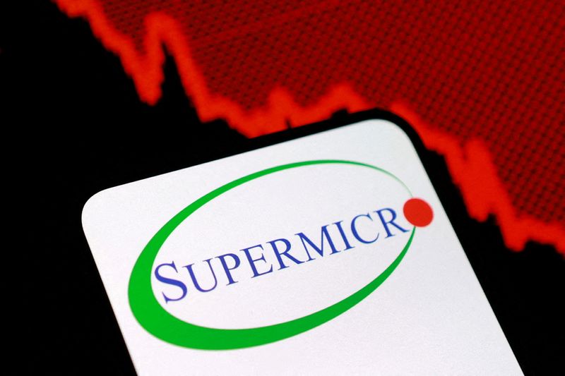 Super Micro Shares Plummet 28% After Charges Linked to AI Technology Smuggling to China 1 b53990f775c30fe236ead359a3bf8266