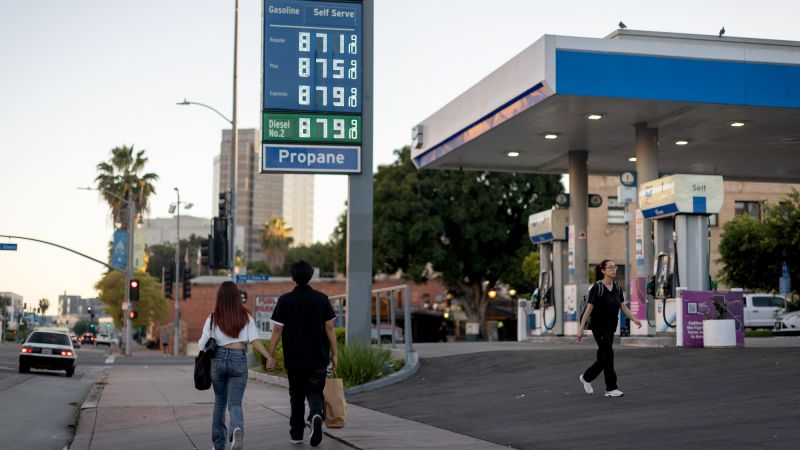 Oil Prices Surge as Iran Threatens to Close Strait of Hormuz Indefinitely 1 gettyimages 2267121440