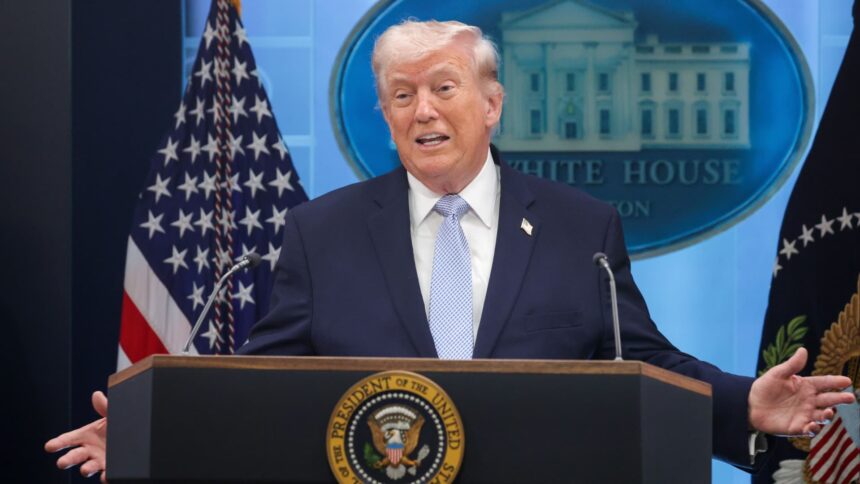 U.S.-Iran Ceasefire Boosts Stock Futures and Oil Prices Plunge 1 108287447 1775496982932 gettyimages 2270096602 aw1a7663 3nv4spts