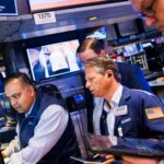 108291216 1776290762739 108291216 1776184015475 Traders Photo 20260414 KK PRESS 013