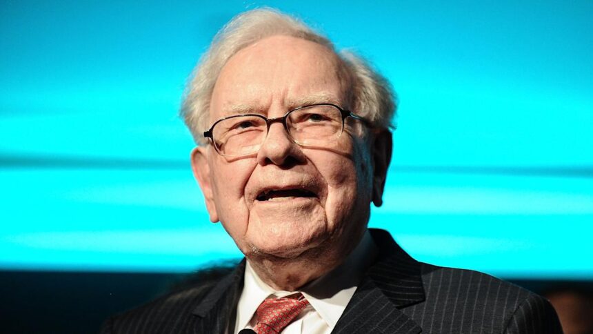 Warren Buffett Shrugs Off Market Volatility and Continues Investment Strategy 1 51a218ab8f8e184dfacba4422a1d378b