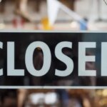 83033196007 img closed sign 1 1 ur 12 v 83 2