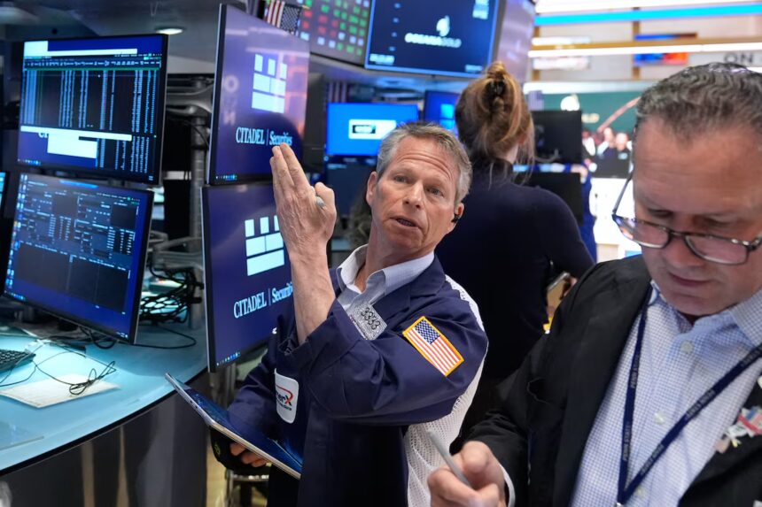 Stock Market Rises Amid Global Turmoil and Economic Uncertainty 1 E66Z7ARQTNCUZGORJOJWFPNW2U