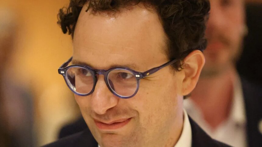 Anthropic Overtakes OpenAI with $965 Billion Valuation Amid Financial Scrutiny 1 spooky dario amodei 1200x675