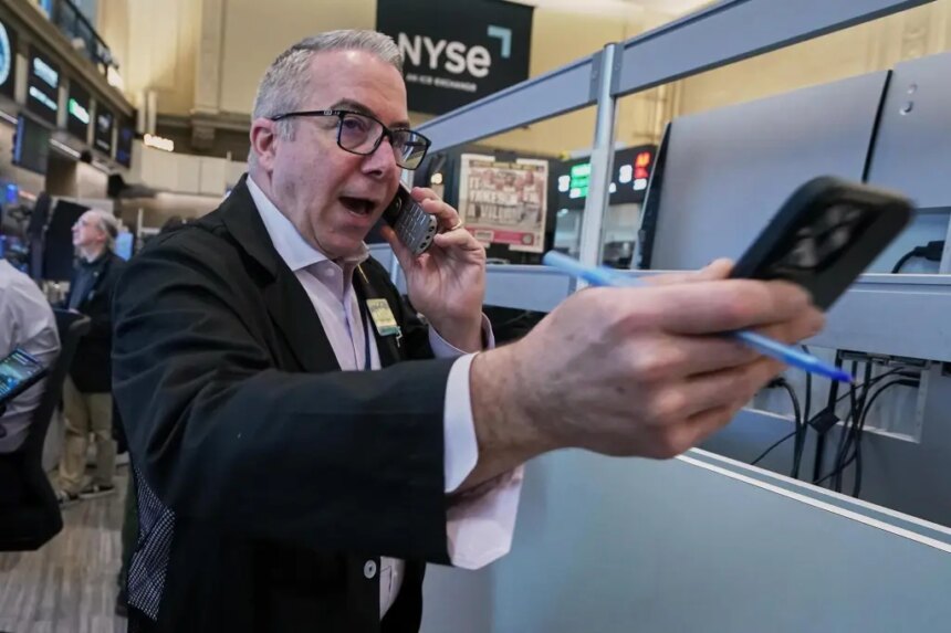 Investors Question Viability of AI Boom Amidst Heavy Spending by Tech Giants 1 Financial Markets Wall Street 72712 acde38